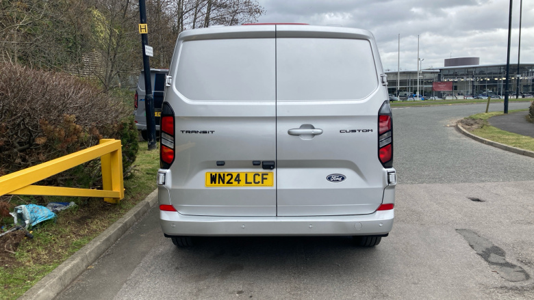 Ford Transit Custom 300 L1 Diesel Fwd 2.0 EcoBlue 136ps H1 Van Limited